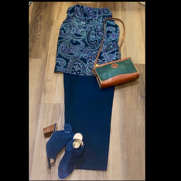 Vintage Green Dooney - Picture 7 of 8